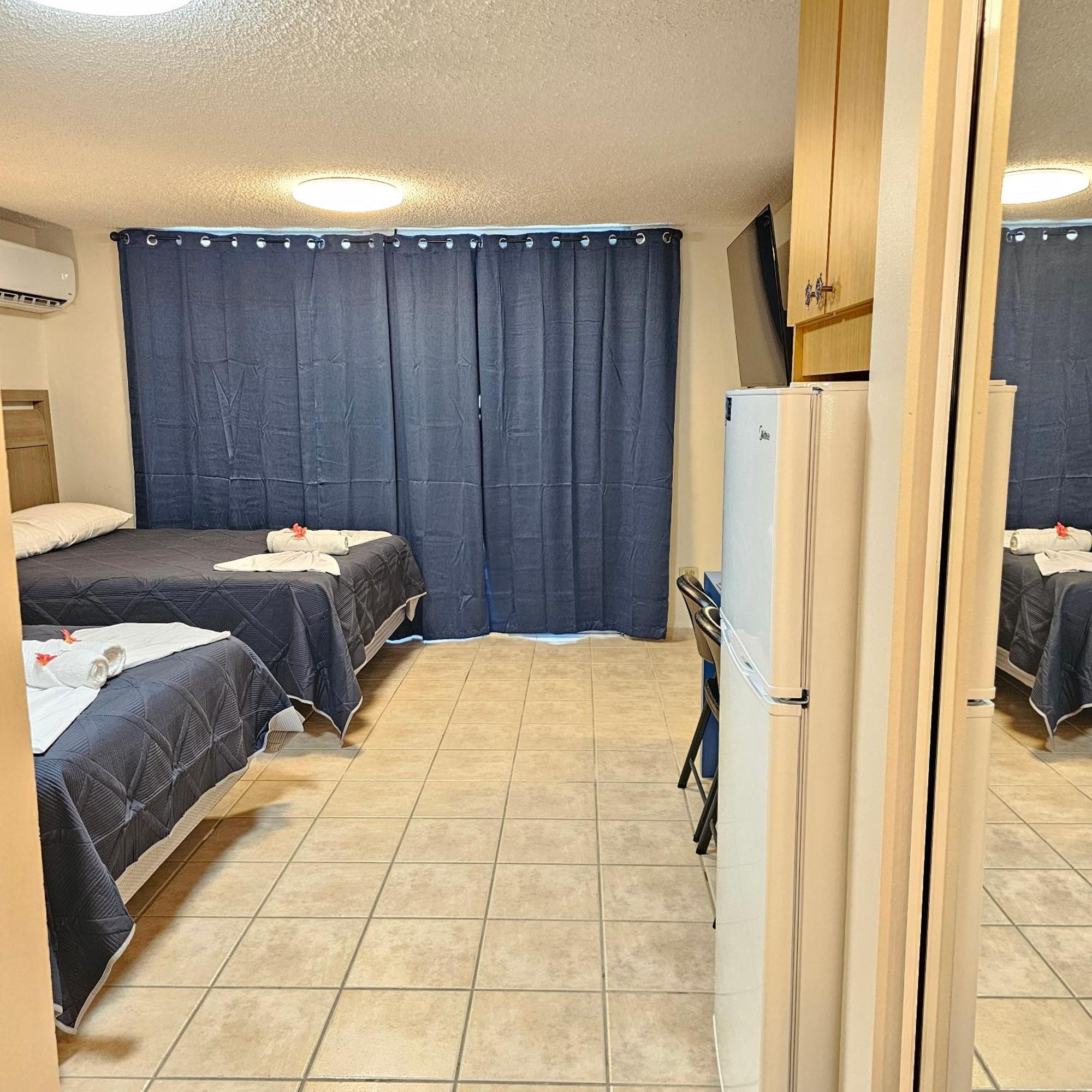 Golden Dreams Studio 1St Floor 101B Исабела Екстериор снимка